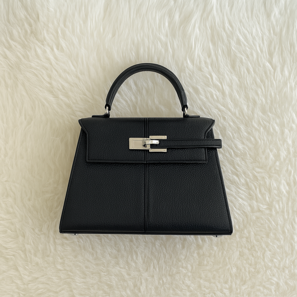 Bolso Elegancia Burdeos Cierre Dorado & Acabado de Lujo