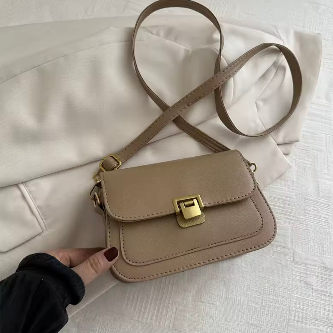 Bolso Bandolera Elegante Formato Cuadrado