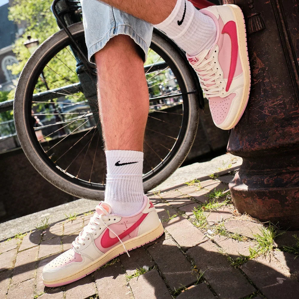 AJ1 Retro Low OG SP Travis Scott Sail Tropical Pink ¡Edición limitada!